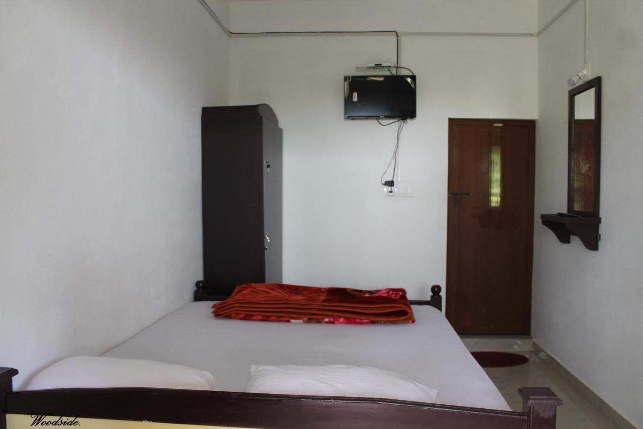 Woodside Homestay Wayanad Batheri Bagian luar foto